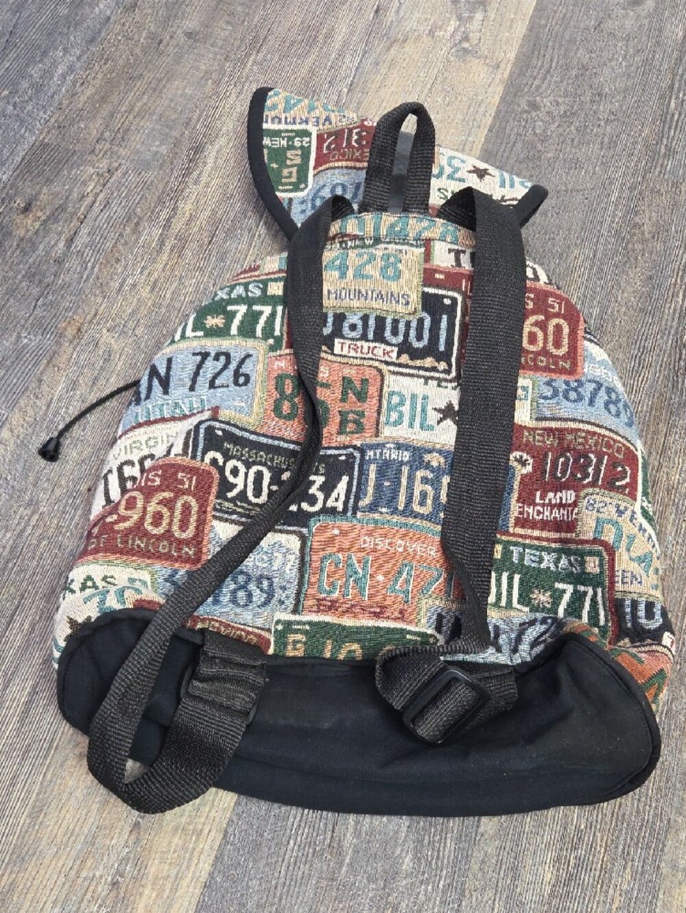 Canvas License-Plate Pattern Drawstring Backpack - Multicolor - Picture 5 of 5